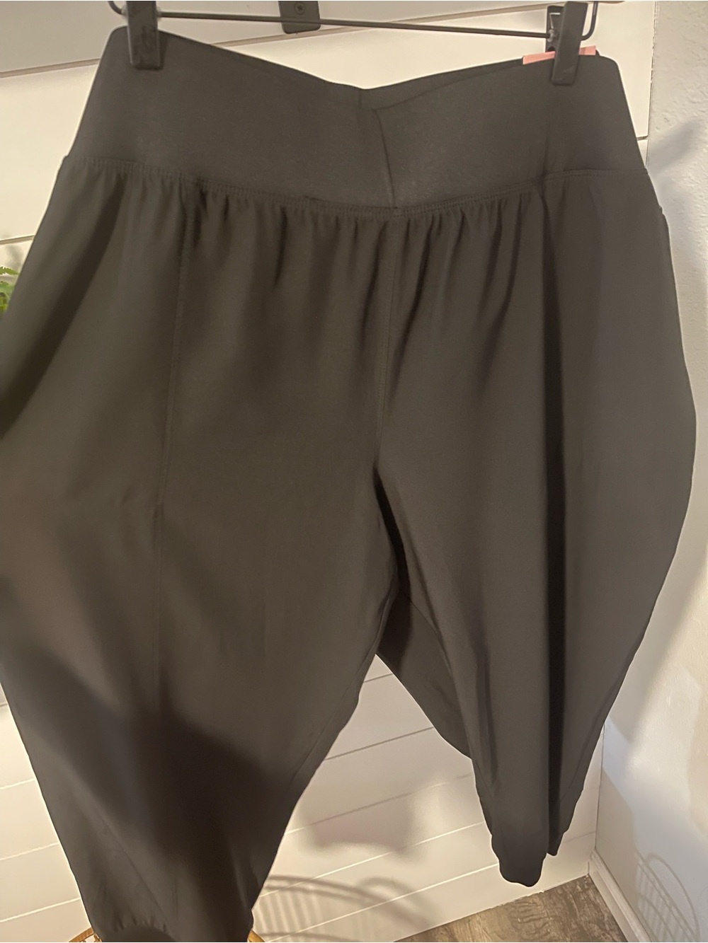 NWT Lane Bryant Livi Women's Black Harem Jogger Pants